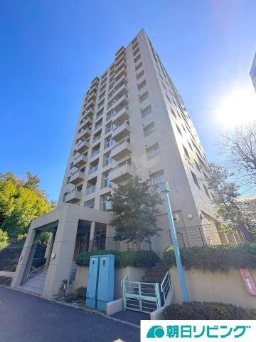 Spacious 3LDK Apartment in Hachioji with Balcony - Thumbnail 2