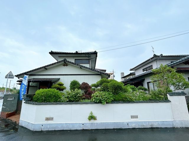 4DK Detached House for Sale in Tosu, Saga - 90.55 sqm - Thumbnail 2