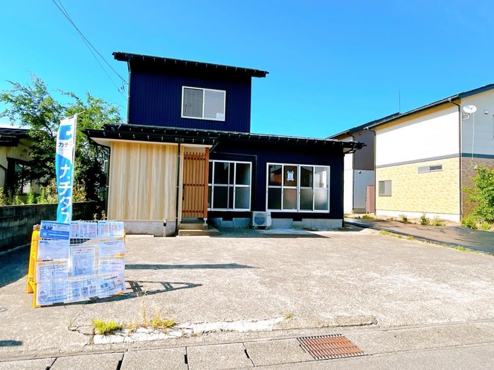 Renovated 4LDK House in Joetsu with Modern Updates - Image 1