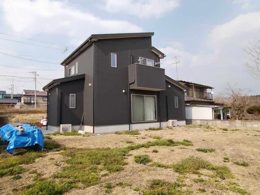3LDK House with Solar Panels in Koriyama, Fukushima - Thumbnail 2