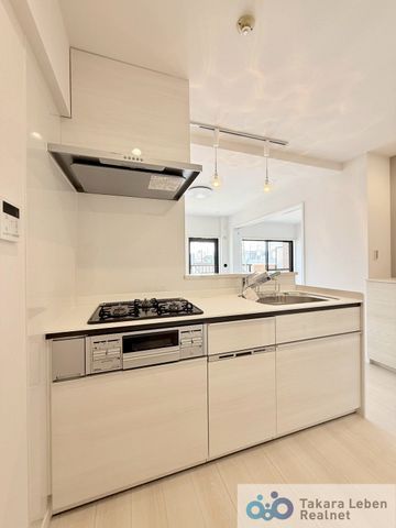 Renovated 3LDK Apartment near Yonohoncho Station, Saitama - Thumbnail 4