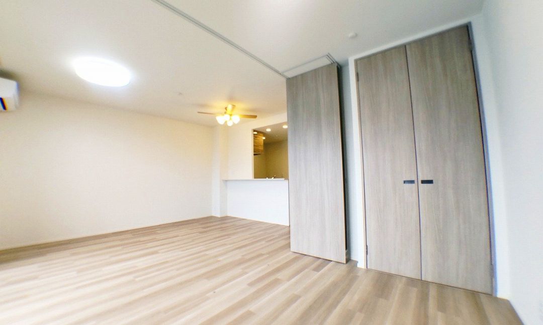 Premist Otsukyo 14F 3LDK Apartment for Sale in Otsu, Shiga - Thumbnail 2
