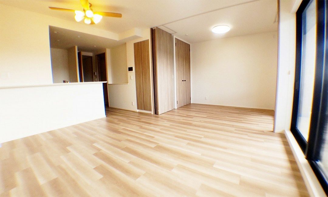 Premist Otsukyo 14F 3LDK Apartment for Sale in Otsu, Shiga - Thumbnail 3
