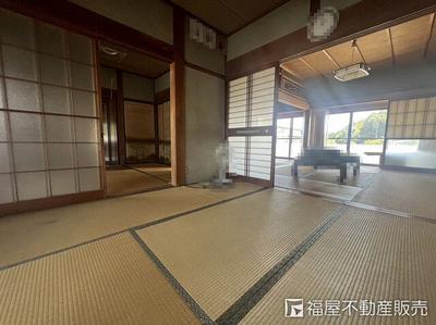[Homes] Used detached house 42 minutes by bus from Kibugawa Station on the JR Kusatsu Line, 33 minutes walk from Tsuchiyama Regional Civic Center (Koka City) — Image 4, Koka, Shiga