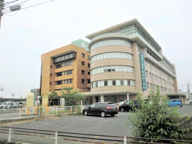 3LDK Apartment with Private Garden near Kurashiki Station - Thumbnail 4