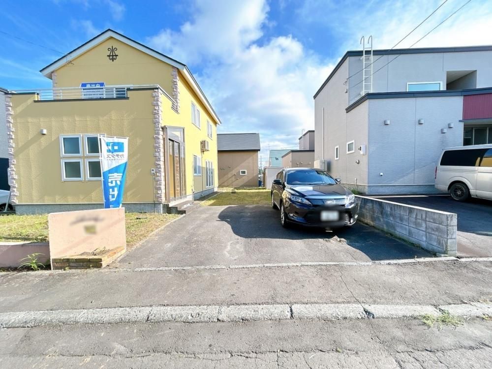 4LDK House for Sale in Kitahiroshima, Hokkaido - Thumbnail 2