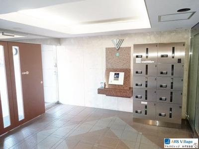 Spacious 3LDK Apartment Near Kamifukuoka Station — Image 4, Fujimino, Saitama