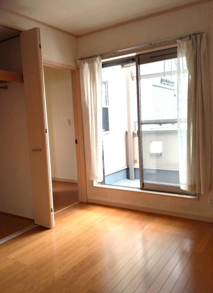 3LDK House with Loft for Sale near Yoshida Station, Higashi-Osaka - Thumbnail 3