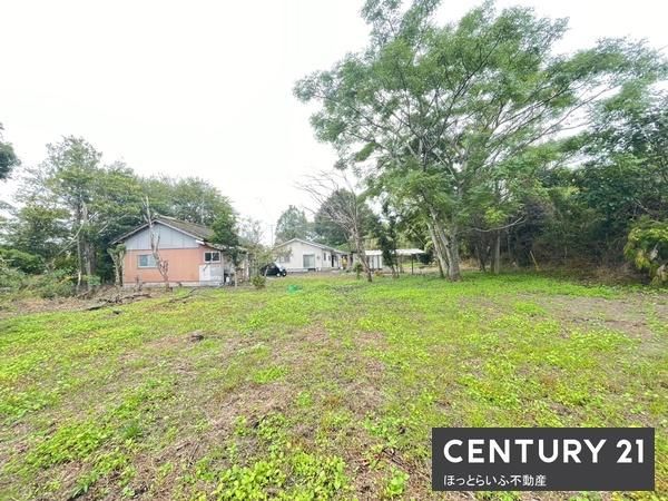 Large Vacant Land Plot in Miyakonojo, Miyazaki - 1159 sqm - Thumbnail 3