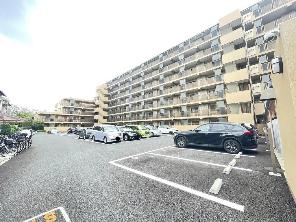 Asahi Pari-o Urawa Tsuji 3LDK Renovated Apartment in Saitama - Thumbnail 2