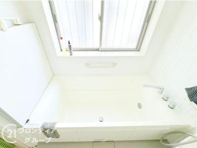 5LDK House in Nara with 2 Parking Spaces Near Tatsuragawa Station — Image 4, Hegun, Nara