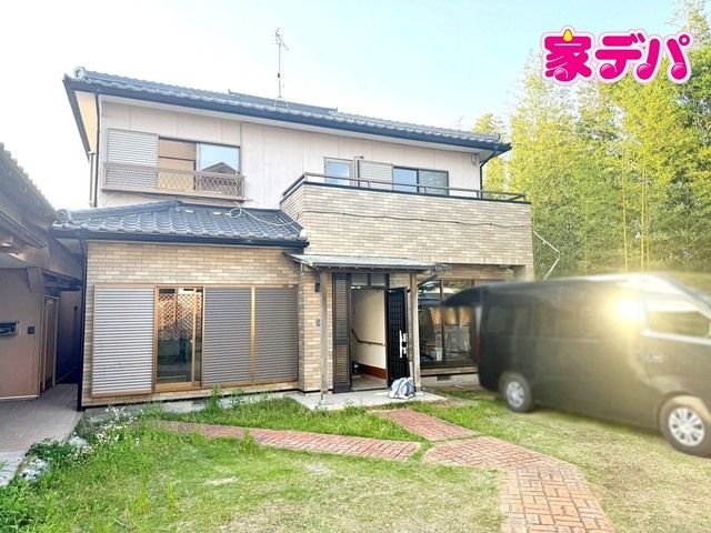 4LDK House with Detached Unit in Toyohashi - Thumbnail 2