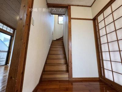 7LDK Two-Family Home with Solar Power in Nanjo City — Image 1, Nanjo, Okinawa