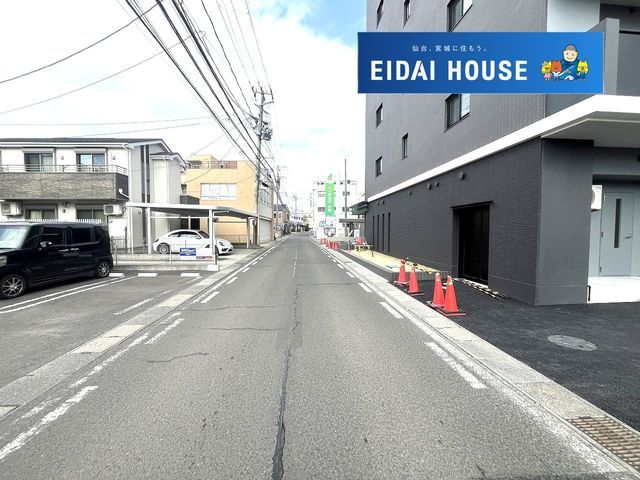 New 3LDK Apartment in Adogrande Fukuda-cho, Sendai - Thumbnail 2