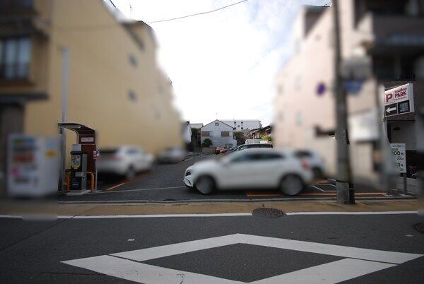 Large Vacant Land Plot for Custom Home in Kyoto's Kamigyo Ward - Thumbnail 2
