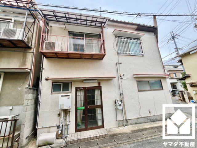 Land for Sale in Fushimi, Kyoto - Corner Lot with Old House - Thumbnail 3