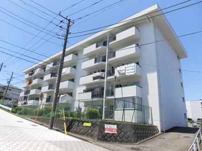 Renovated 2SLDK Apartment for Sale in Yokohama Konan Ward — Image 1, Konan, Kanagawa