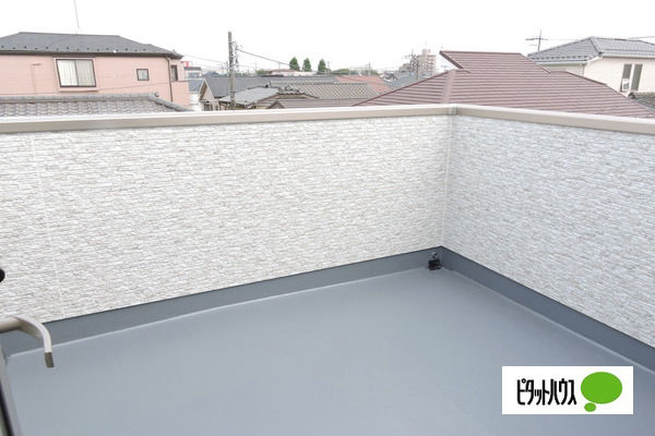 4LDK House in Koshigaya with Rooftop Balcony - Thumbnail 4