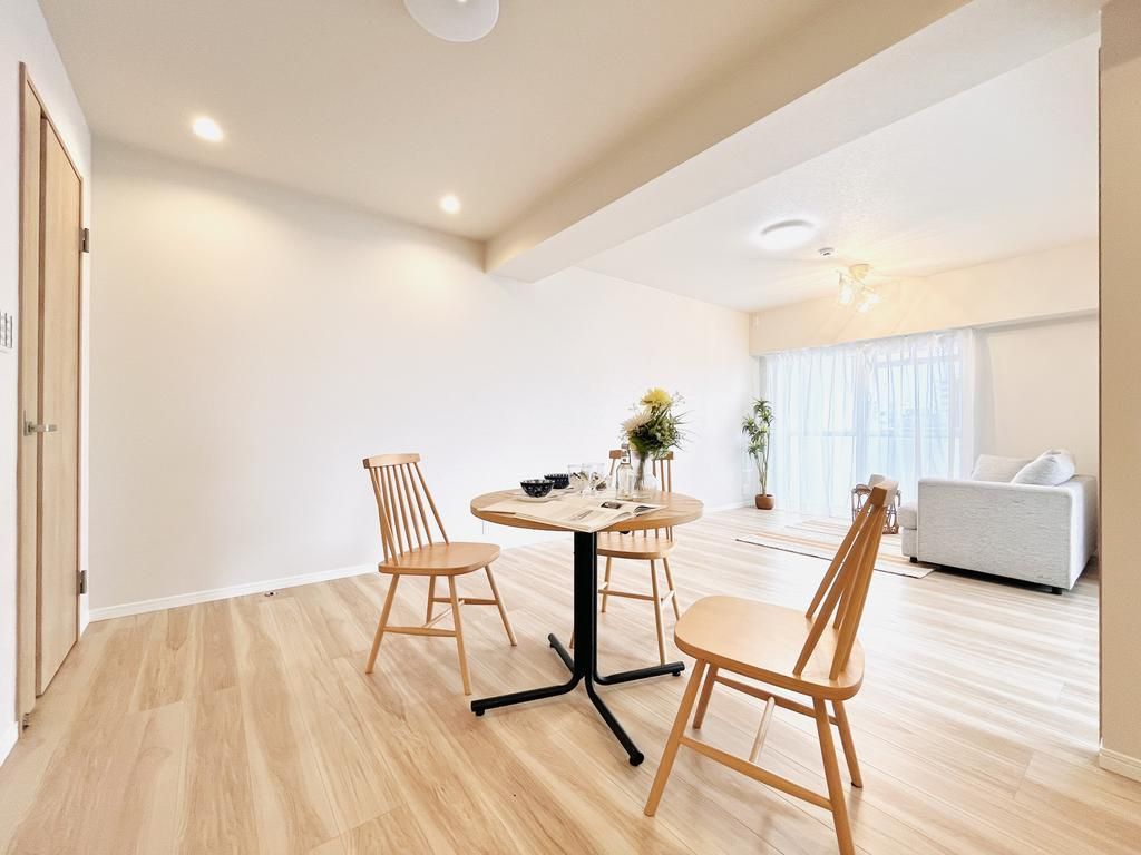 Caesar Residence Takasaki 2LDK Renovated Apartment for Sale - Thumbnail 3
