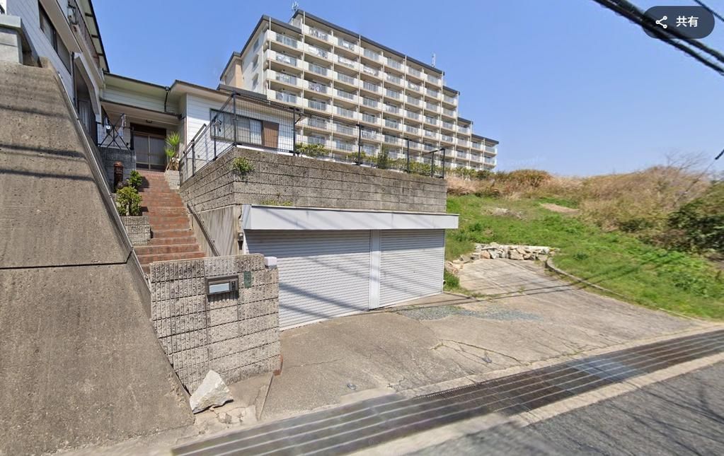 5LDK House for Sale in Kobe's Nishimaiko Area - Image 1