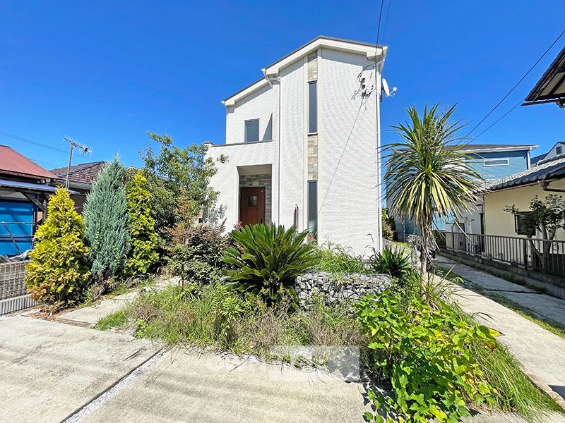 2021-Built 4LDK House with Solar Power in Chigasaki, Kanagawa - Thumbnail 2