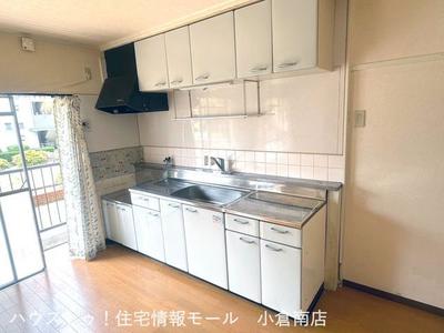 3DK Apartment in Tokuriki Danchi - 5min to Station — Image 2, Kokura Minami, Fukuoka
