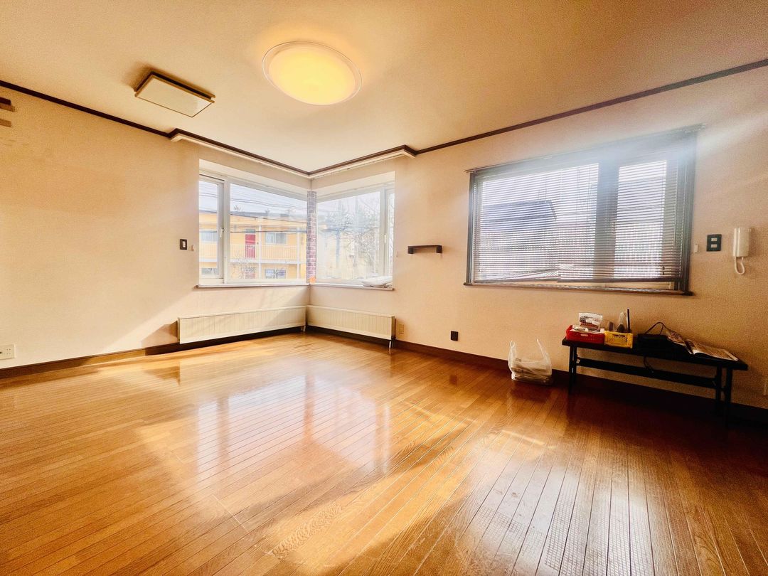 5LDK House for Sale in Ebetsu Midorigaoka, Hokkaido - Thumbnail 3