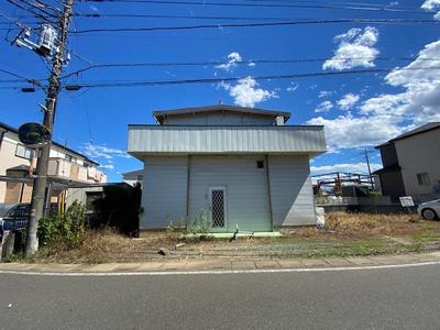 5DK House in Sakado with 3 Parking Spaces — Image 1, Sakado, Saitama