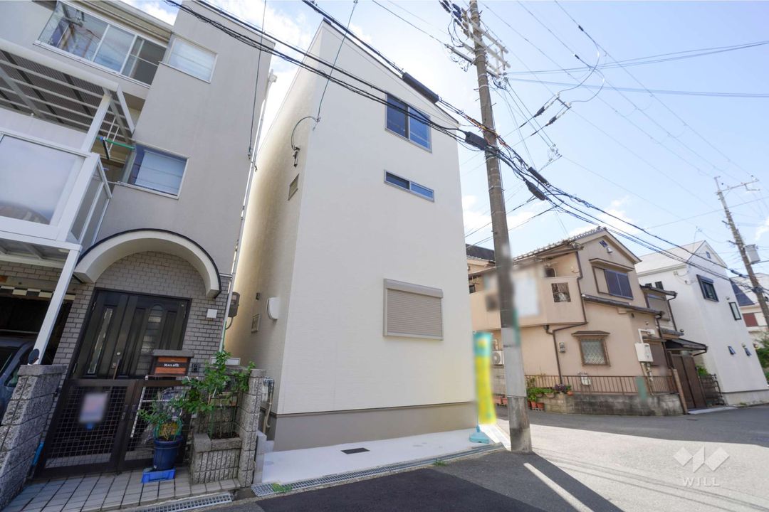 New 3LDK House in Takatsuki Osaka | Modern Family Home - Thumbnail 2