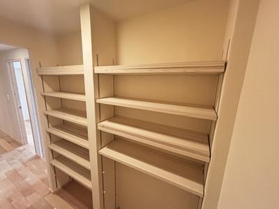 3LDK Apartment Near Gifu Prefectural Office — Image 2, Gifu, Gifu