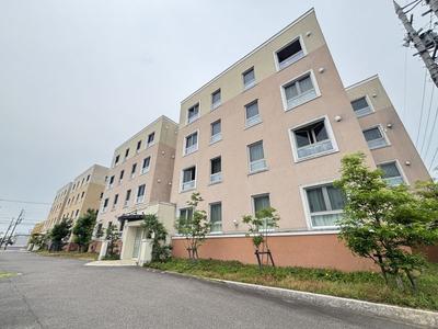 3LDK Apartment Near Gifu Prefectural Office — Image 1, Gifu, Gifu