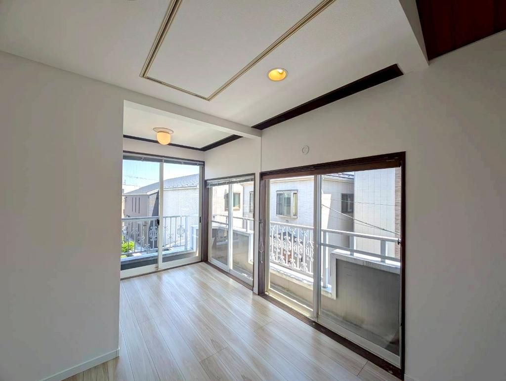 Renovated 3LDK House in Nerima with Underground Garage - Thumbnail 4