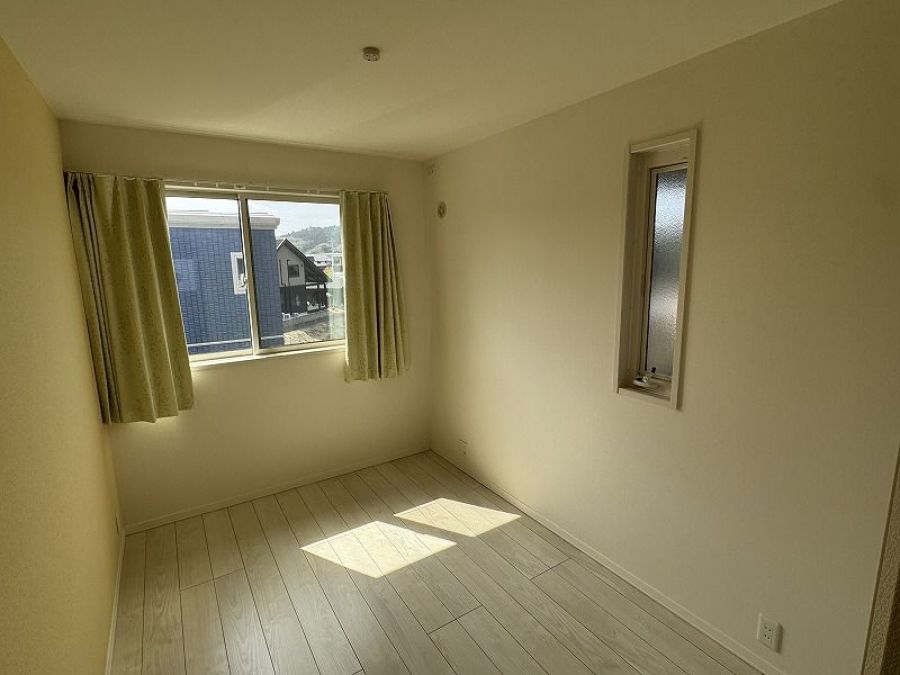5LDK House for Sale in Osecho, Miyazaki City - Thumbnail 2
