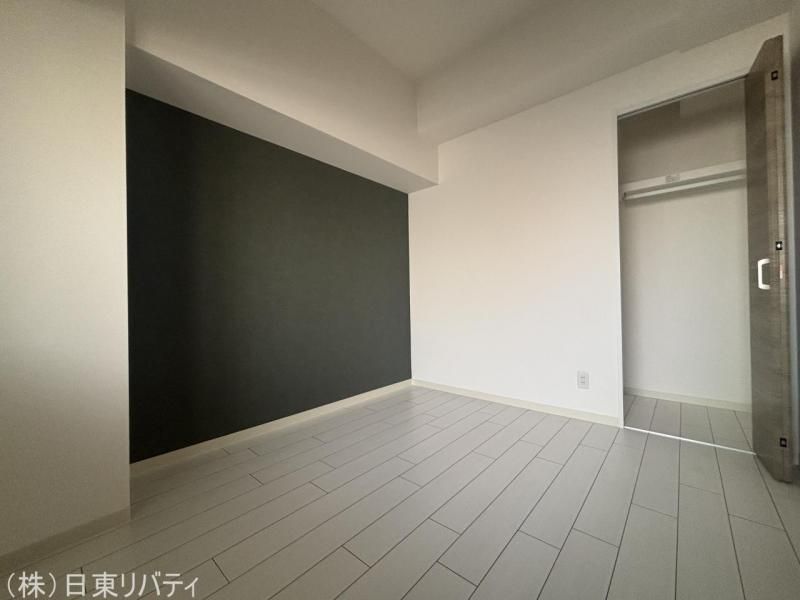 Renovated 3LDK Apartment near Hiroshima Station | Urban View River Court - Thumbnail 4