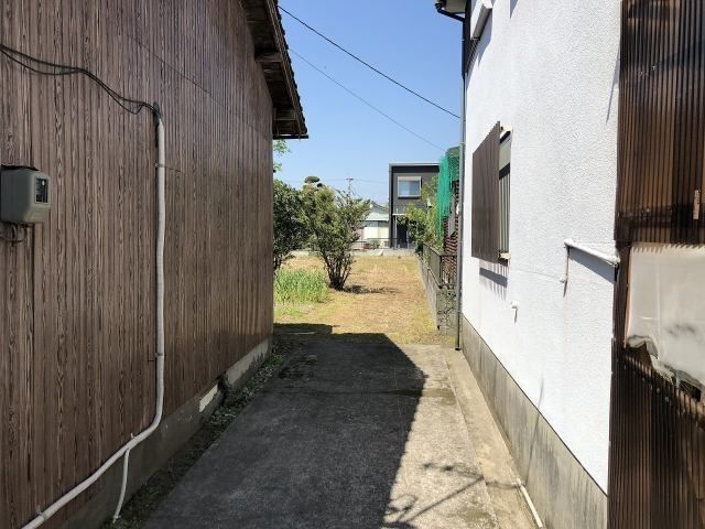 281 sqm Vacant Land for Sale in Satsumasendai, Kagoshima - Thumbnail 2