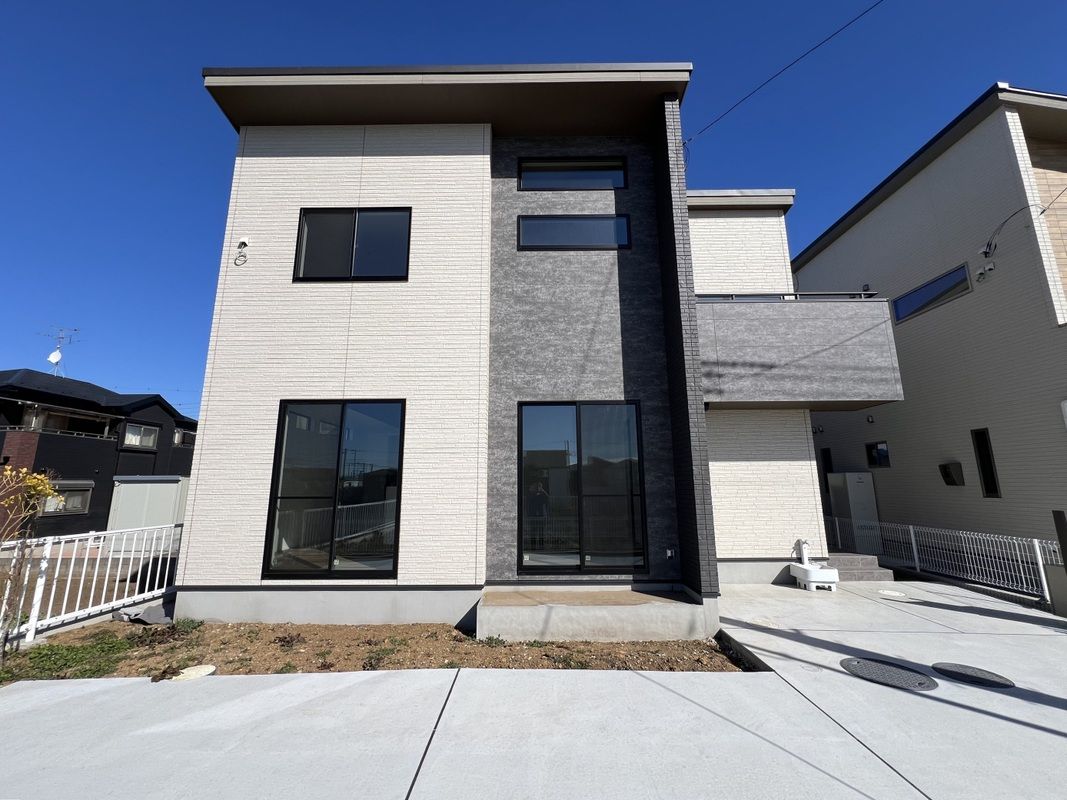 Spacious Land for Sale in Narashino, Chiba - No Building Conditions - Thumbnail 3