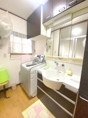 Spacious 6LDK Two-Generation Home in Kikugaoka, Kitakyushu — Image 3, Kokura Minami, Fukuoka