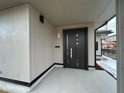 Spacious 6DK House in Nagano with 144坪 Land — Image 1, Nagano, Nagano
