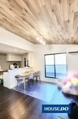 4LDK House in Ikeda City with 3 Car Parks and Natural Setting - Image 1