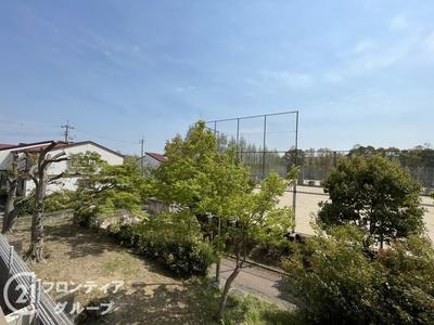 3LDK Apartment in Nishi-kyo Ward with South-Facing Balcony — Image 3, Nishikyo, Kyoto