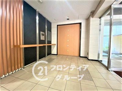 3LDK Apartment in Nishi-kyo Ward with South-Facing Balcony — Image 4, Nishikyo, Kyoto