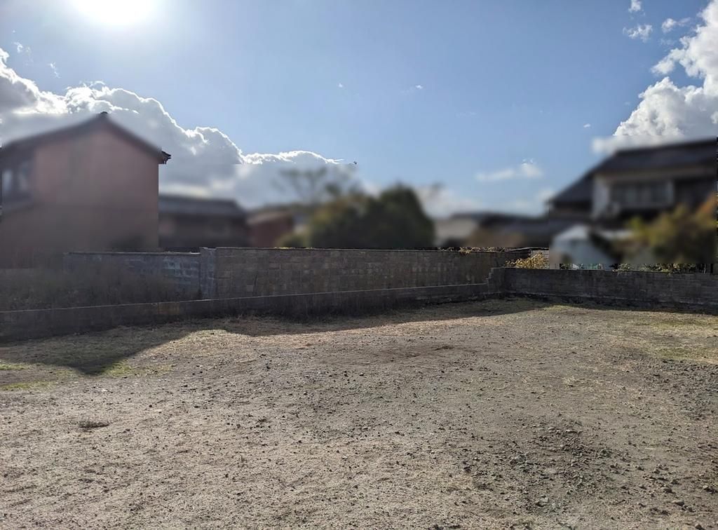 171 Tsubo Vacant Land for Sale in Yonago, Tottori - Thumbnail 2