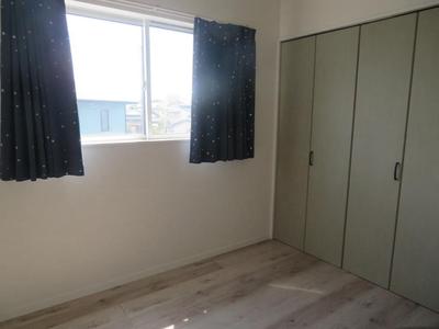 Modern 3SLDK House with Solar Panels in Tosu City — Image 4, Tosu, Saga