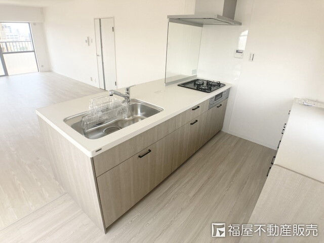 1LDK Apartment in Himeji with Recent Renovations - Thumbnail 4