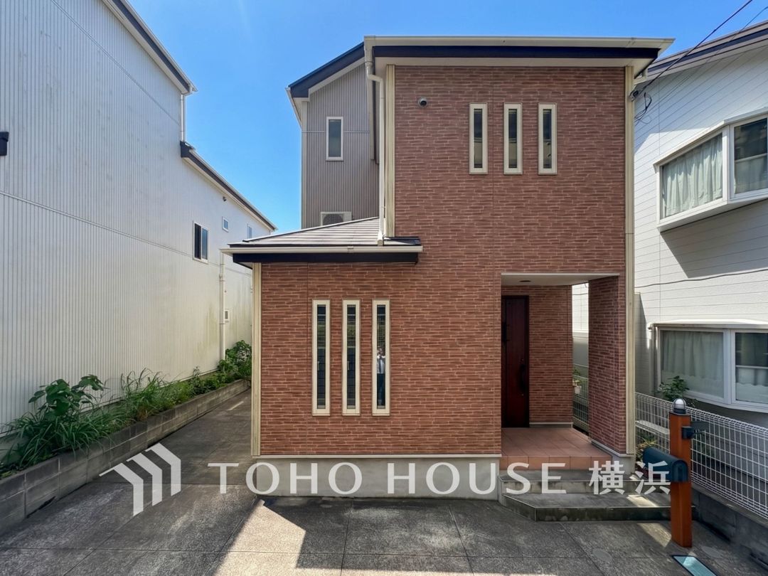 4SLDK House for Sale in Hamami-dai, Yokosuka City - Thumbnail 2