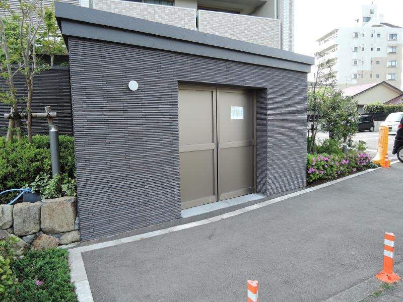 2LDK Apartment for Sale in Miyazaki City - 61.12 sqm - Thumbnail 3