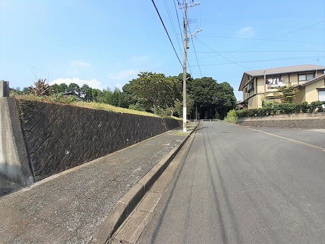 939 sqm Flat Residential Land Plot for Sale in Hinode Town, Oita - Thumbnail 2
