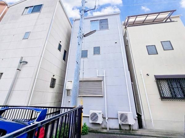 4LDK house near Shimo-Shinjo Station, Osaka - Thumbnail 4