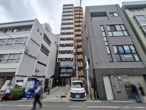 Estem Court Namba Centurio 1K Apartment for Sale in Osaka - Thumbnail 4