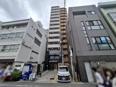 Estem Court Namba Centurio 1K Apartment for Sale in Osaka — Image 10, Naniwa, Osaka